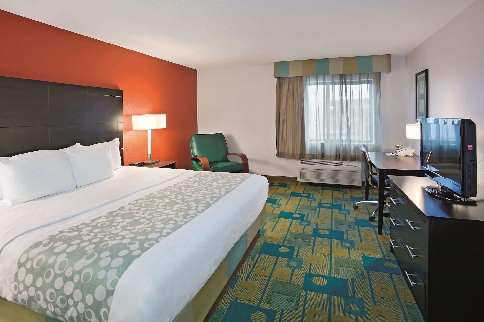 La Quinta By Wyndham Mansfield Oh Hotel Buitenkant foto