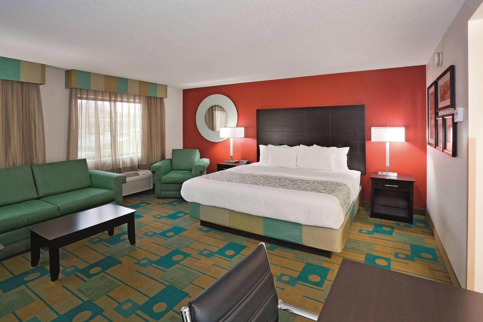 La Quinta By Wyndham Mansfield Oh Hotel Buitenkant foto