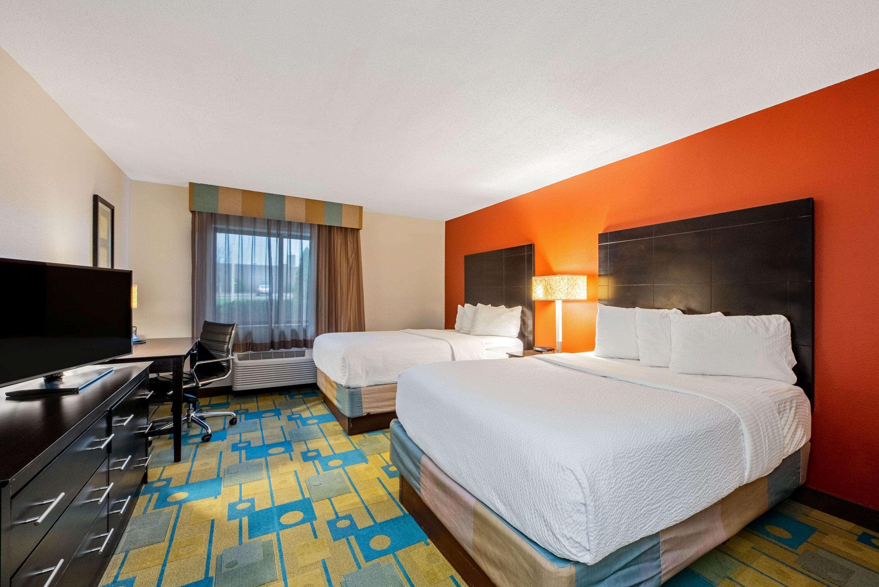 La Quinta By Wyndham Mansfield Oh Hotel Buitenkant foto