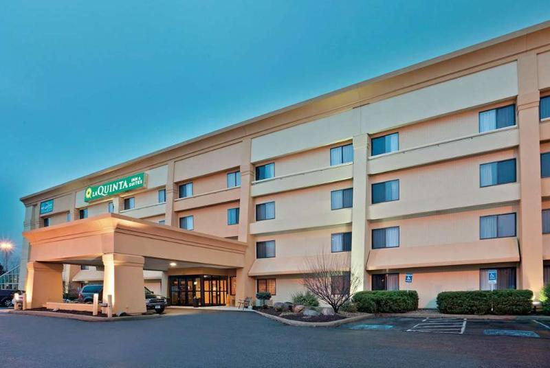 La Quinta By Wyndham Mansfield Oh Hotel Buitenkant foto